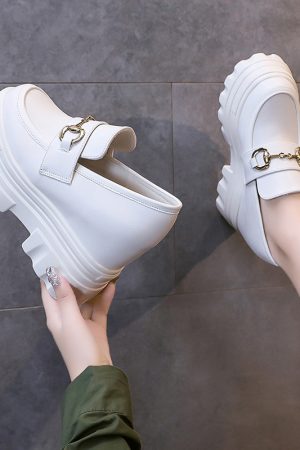 Women's Black Thick-Soled Platform Loafers - British Style 2024 Versatile Design for a Chic Niche Look