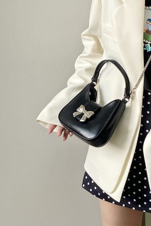Women's Bow Chain Bag - Exquisite Niche Design for Spring and Summer, Small Crossbody Shoulder Bag