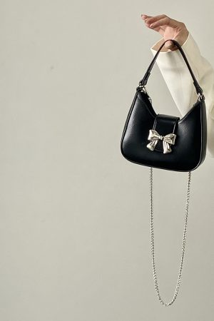 Women's Bow Chain Bag - Exquisite Niche Design for Spring and Summer, Small Crossbody Shoulder Bag