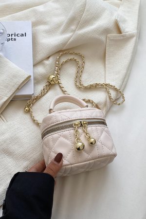 Women's Diamond-Pattern Chain Crossbody Bag, Stylish Small Square Bag for Spring/Summer 2025 Fashion Trends