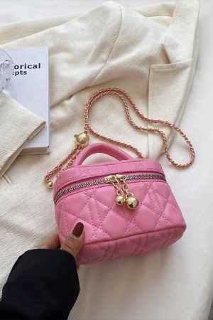 Women's Diamond-Pattern Chain Crossbody Bag, Stylish Small Square Bag for Spring/Summer 2025 Fashion Trends