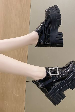 Women's English-Style Patent Leather Loafers 2024 Spring Thick-Soled Shoes for Petite Women with Height Increase