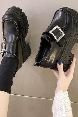 Women's English-Style Patent Leather Loafers 2024 Spring Thick-Soled Shoes for Petite Women with Height Increase