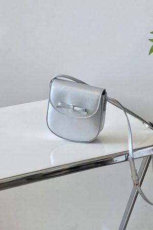 Women's Exquisite Silver Bow Crossbody Bag - Small Shoulder Bag for Spring Summer 2025 Niche Design