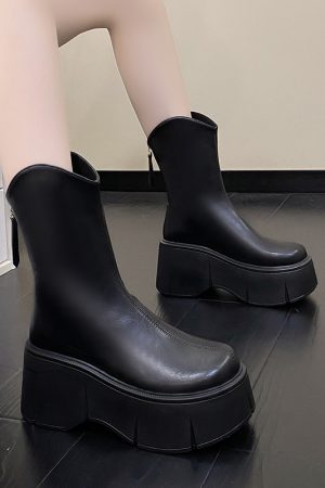 Women's Height-Increasing Martin Boots for Petite, 8cm Thick-Soled, British Style, Trendy Short Boots for Spring and Autumn 2023
