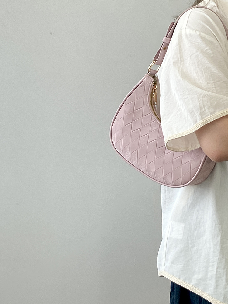 Women's High-End Crescent Bag - Niche Design Underarm Handbag, Small Crossbody Shoulder Bag for 2025 Fashion Trends Women's High-End Crescent Bag - Niche Design Underarm Handbag, Small Crossbody Shoulder Bag for 2025 Fashion Trends