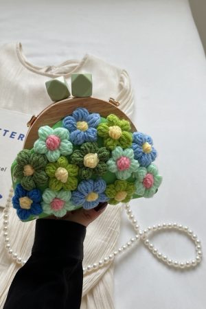 Women's Knitted Flower Pearl Chain Crossbody Shell Bag - Trendy 2025 Fashion Accessory, Perfect for Y2K and Casual Styles
