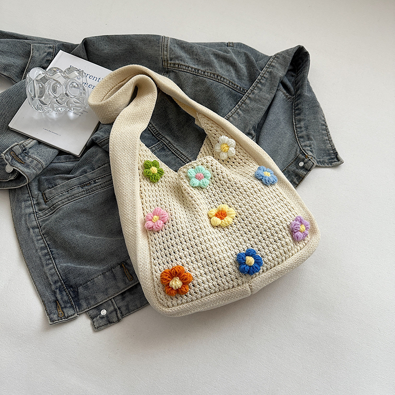 Women's Knitted Yarn Tote Bag - 2025 Trendy Lazy Style Shoulder Bag with Large Capacity for Commuting and Everyday Use Women's Knitted Yarn Tote Bag - 2025 Trendy Lazy Style Shoulder Bag with Large Capacity for Commuting and Everyday Use