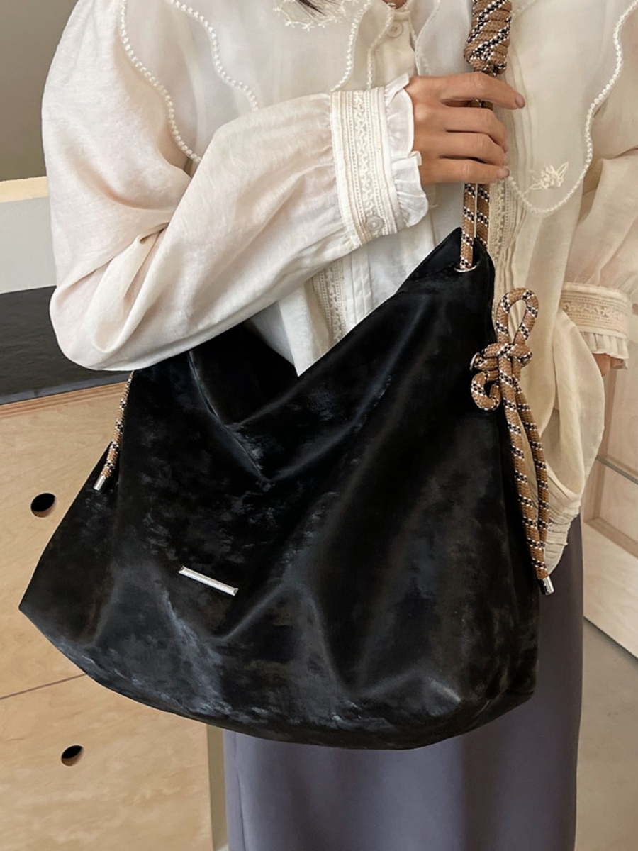 Women's Korean-Style Casual Large-Capacity Tote Bag - Trendy 2025 Summer Versatile Commuting Shoulder Bag Women's Korean-Style Casual Large-Capacity Tote Bag - Trendy 2025 Summer Versatile Commuting Shoulder Bag