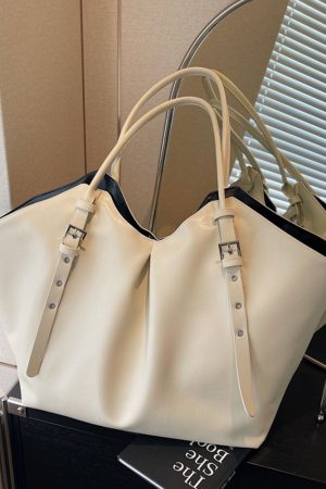 Women's Korean-Style Large-Capacity Shoulder Bag for Commuting - Trendy Winter 2025 Handbag