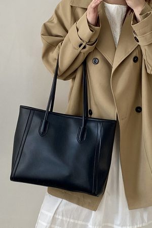 Women's Large Capacity Korean Style Shoulder Tote Bag - Versatile Commuter Design for Spring Summer 2025