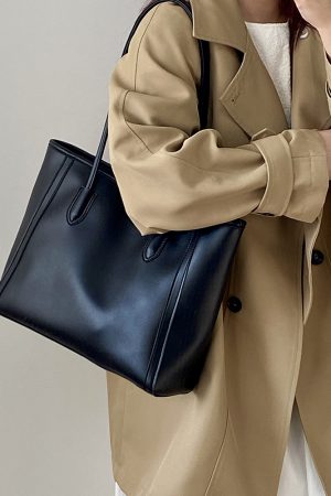 Women's Large Capacity Korean Style Shoulder Tote Bag - Versatile Commuter Design for Spring Summer 2025