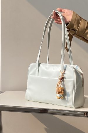 Women's Large Capacity Shoulder Tote Bag - Spring/Summer Fresh Design for Commuting, Trendy Niche Style 2025