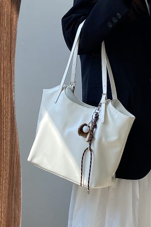 Women's Large Capacity Tote Bag - Korean Style Simple Versatile Commuter Shoulder Handbag for Everyday Use
