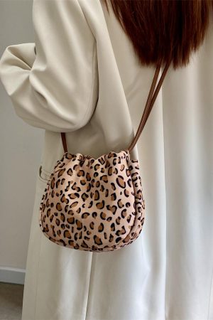 Women's Leopard Print Canvas Crossbody Bag - Minimalist Casual Design for Spring and Summer - Versatile Small Handbag