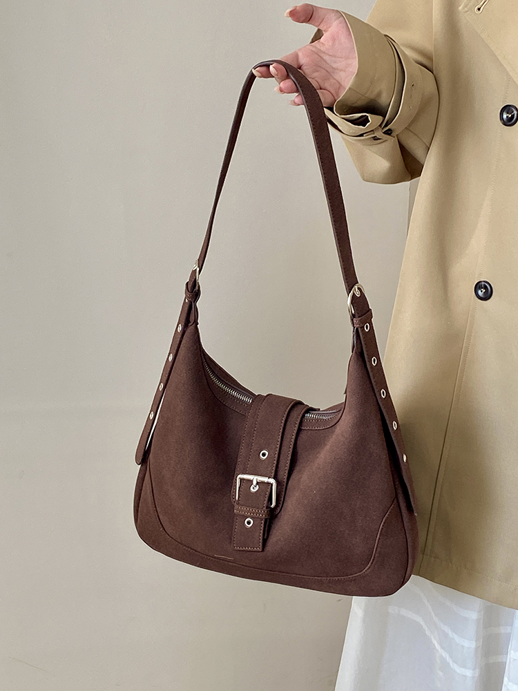 Women's Matte Retro Saddle Bag 2025 - Large Capacity Versatile Shoulder Crossbody Bag for Everyday and Travel Women's Matte Retro Saddle Bag 2025 - Large Capacity Versatile Shoulder Crossbody Bag for Everyday and Travel