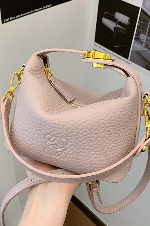 Women's Minimalist Bucket Bag - 2025 Summer Versatile Crossbody Handbag, Trendy High-End Fashion Accessory