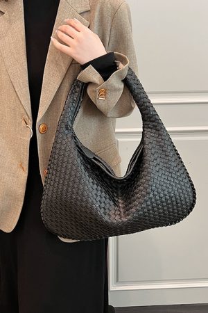 Women's Minimalist Dumpling Handbag - Large Capacity Casual Shoulder Bag for Spring/Summer 2025 Fashion