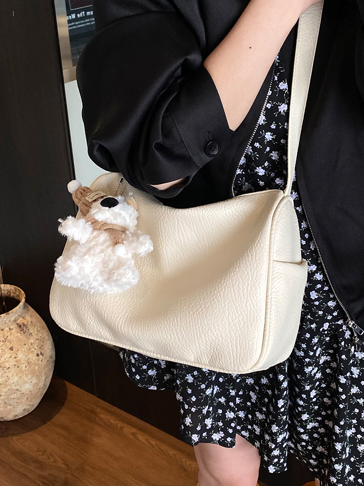 Women's Minimalist Luxury Crossbody Bag - Versatile Casual Shoulder Bag for Work and Commuting - Summer 2025 Fashion Women's Minimalist Luxury Crossbody Bag - Versatile Casual Shoulder Bag for Work and Commuting - Summer 2025 Fashion