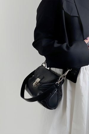 Women's Pleated Cloud Bag - High-End Lock Clutch, Underarm & Crossbody Small Bag for 2025 Fashion Trends