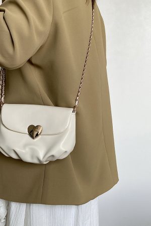 Women's Pleated Cloud Chain Bag - Cute Crossbody Shoulder Bag for Spring/Summer 2025 - Trendy Niche Design