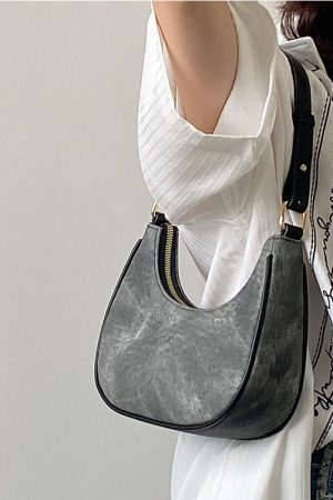 Women's Retro Crescent Bag - Spring Summer Underarm Crossbody Handbag for Stylish 2025 Niche Fashion