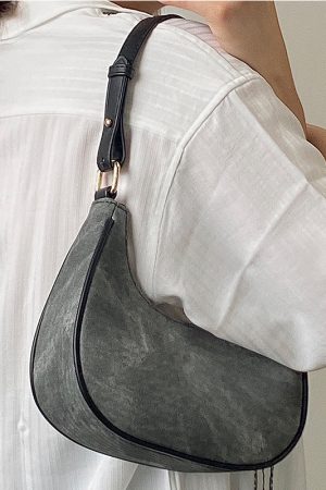 Women's Retro Crescent Bag - Spring Summer Underarm Crossbody Handbag for Stylish 2025 Niche Fashion