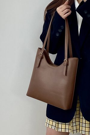 Women's Retro Large Capacity Tote Bag - Spring/Summer Commuting Shoulder Handbag - 2025 Niche Design