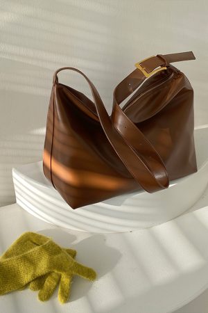 Women's Retro Large Tote Bag - Spring Summer 2025 Crossbody Shoulder Bag with Niche Design