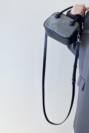 Women's Retro Minimalist Tote Bag - Spring Summer 2025 High-End Crossbody Shoulder Bag for Deer Child Style