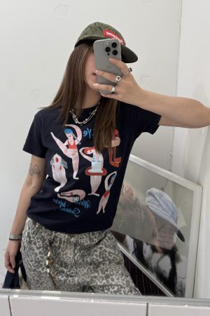 Women's Retro Printed Short-Sleeve T-Shirt - Loose Fit Elastic Summer Top - American Style - 90s Inspired Fashion