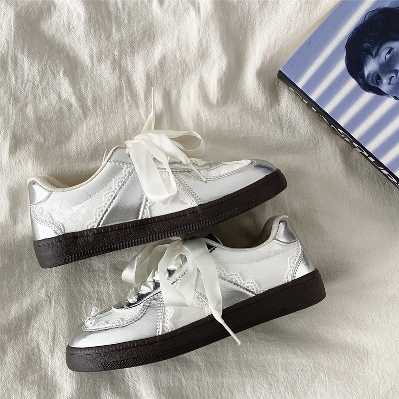 Women's Retro Thick-Soled Sneakers - Silver Lace-Up Design, Breathable White, Spring 2025 Fashion Women's Retro Thick-Soled Sneakers - Silver Lace-Up Design, Breathable White, Spring 2025 Fashion