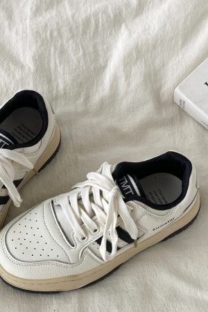 Women's Retro Thick-Soled White Sneakers - 2025 Spring Sports Casual Shoes, Versatile Design for Everyday Style