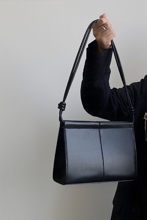 Women's Retro Underarm Bag - Versatile High-End Single Shoulder Handbag for Spring & Summer 2025 Fashion