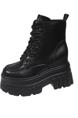 Women's Small Martin Boots - British Style, Plush Thick-Soled Short Boots for Autumn Winter 2024, Slimming Height-Increasing Design