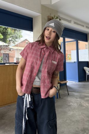 Women's Summer Casual American Plaid Short Sleeve Slim Shirt - Regular Fit, Trendy Design for Effortless Style