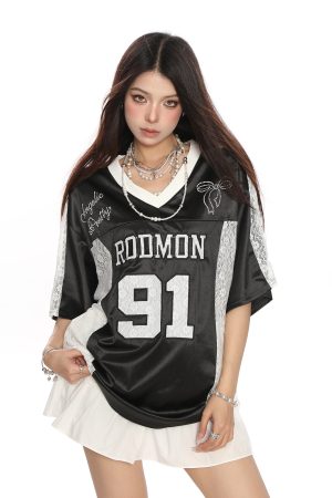 Women's Summer Jersey Style V-Neck Lace Spliced Short Sleeve T-Shirt - Loose Fit Sports Top for Casual Wear