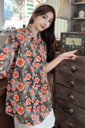 Women's Summer Loose Striped Floral Short Sleeve Shirt - Hawaiian Beach Style, Unique Print Top for Casual Wear