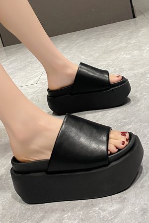 Women's Summer Open-Toe Casual Beach Wedge Slippers - Thick-Soled Height-Increasing Outdoor Shoes for Vacation Style