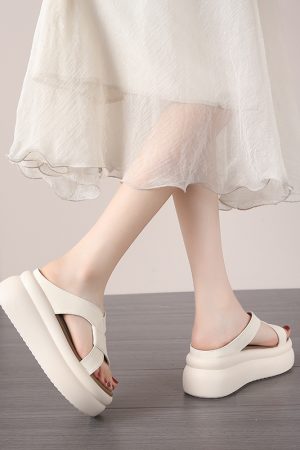 Women's Thick-Soled Platform Sandals - 2025 Summer Style High-Heeled Casual Flip-Flops for Beach Fashion