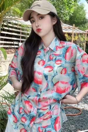 Women's Tie-Dye Short Sleeve Shirt - Loose Fit Trendy Summer Beach Blouse with Fresh Print