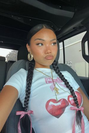 Y2K American Retro Cherry Print Off-Shoulder Short Sleeve Crop Top for Women, Slim Fit, Trendy Fashion Statement