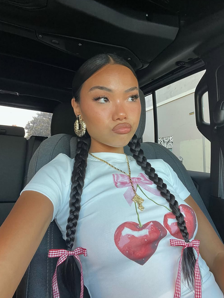 Y2K American Retro Cherry Print Off-Shoulder Short Sleeve Crop Top for Women, Slim Fit, Trendy Fashion Statement Y2K American Retro Cherry Print Off-Shoulder Short Sleeve Crop Top for Women, Slim Fit, Trendy Fashion Statement