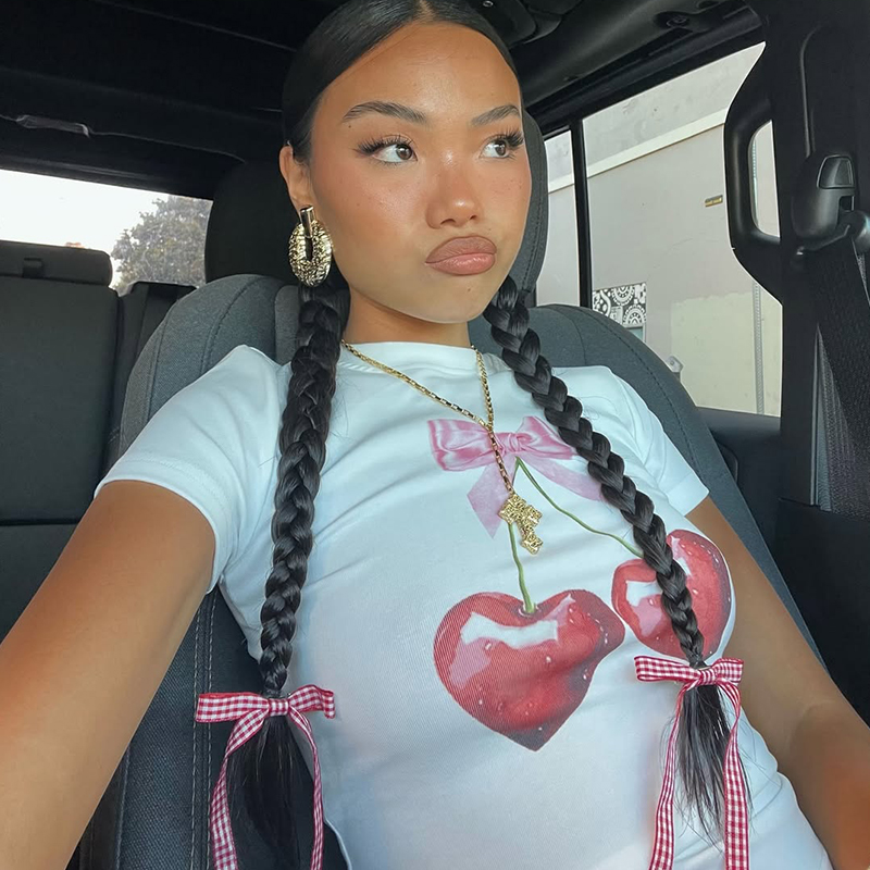 Y2K American Retro Cherry Print Off-Shoulder Short Sleeve Crop Top for Women, Slim Fit, Trendy Fashion Statement Y2K American Retro Cherry Print Off-Shoulder Short Sleeve Crop Top for Women, Slim Fit, Trendy Fashion Statement