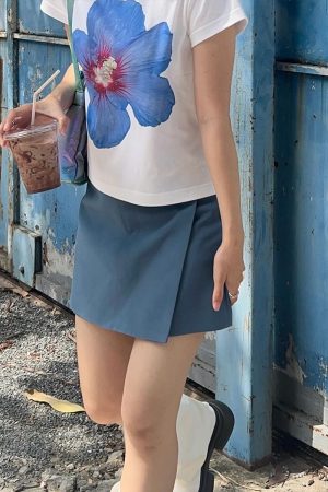 Y2K Floral Off-Shoulder Short Sleeve Crop Top for Women - Slim Fit American Retro Style Trendy Millennial Fashion