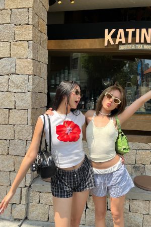 Y2K Floral Short Sleeve Crop Top for Women - American Retro Summer Slim Fit Shoulder-Baring Sweet and Spicy Design