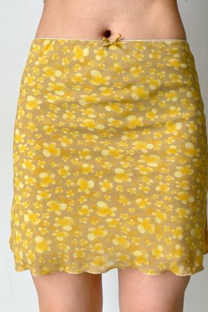 Yellow Butterfly Print A-Line Midi Skirt for Women - Vintage DIY Summer Style Short Skirt, Perfect for Y2K and Casual Outfits
