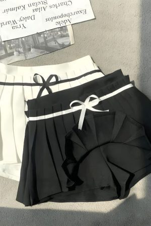 Bow Belt Pleated Mini Skort
