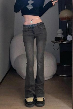 Casual Low Rise Flare Jeans