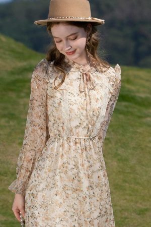 Cottagecore Lace Detailed Floral Midi Dress